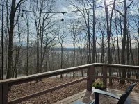 Cozy Log Cabin Near Ski Area/Lake + Hot Tub
