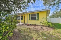 2 Bed 1 Bath Walk to Nokomis Beach Hotels near Venice Myakka River Park