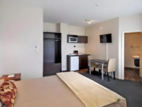 540 on Great South Motel