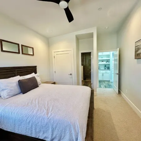 Escape to a Coastal Retreat: Modern 5-Star Beachfront Home w/ 360 Ocean Views!