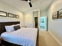 Escape to a Coastal Retreat: Modern 5-Star Beachfront Home w/ 360 Ocean Views! - Wifi