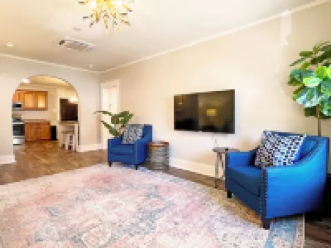 Full Kitchen // Spacious Living Room // Walk to Mineral Springs and Restaurants