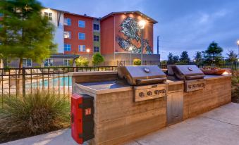 Homewood Suites by Hilton TechRidge Parmer @ I-35
