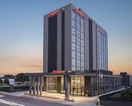 แฮมป์ตัน บาย ฮิลตัน อันตัลยา แอร์พอร์ต โรงแรมในอันตัลยา