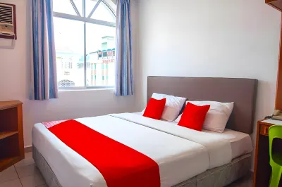 Hotel Kristal 케닌가우 호텔