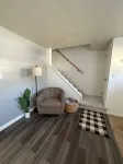 Charming 3-bedroom townhome with AC and WiFi in Greensburg