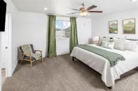 Spacious 6-bedroom home with Ideal Beach access in Garden City.
