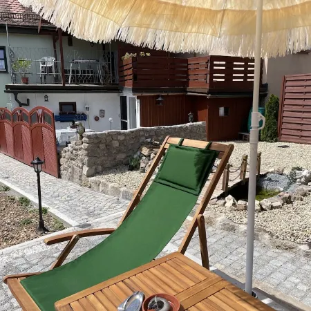 Guest house with 3 apartments, quietly located in the town center