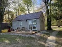 Lakefront Cabin... Ride To All The Snowmobile Trails From The Cabin