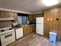 Waterview, 2Bd/2Ba, W/D, Full Kitchen, A/C, Deck, BBQ, Boat Slip, Firepit, Pets