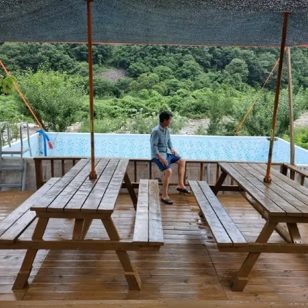 Jecheon Worak Deulgukwa Pension Отели рядом с достопримечательностью «Храм Токчуса»