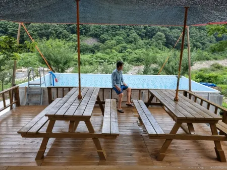 Jecheon Worak Deulgukwa Pension Отели рядом с достопримечательностью «Woraksan»