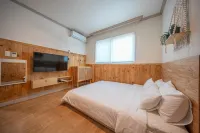 Cheongdo Bitchukje Pension