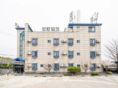 連川仁崗 鄰近漢灘江觀光地的酒店