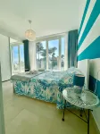Golden Hour Retreat - Lagoon View Villa with Pool