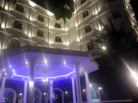 Felix Garden Hotel Các khách sạn ở Quận 8