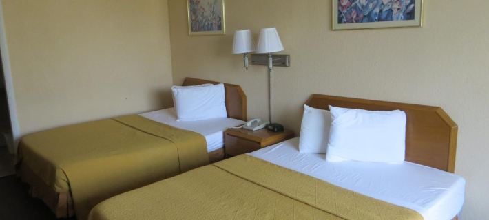 Americourt Extended Stays Отели в г. Салливан