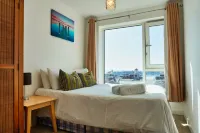 Gunwharf Quays Apartments Hotels in Gosport