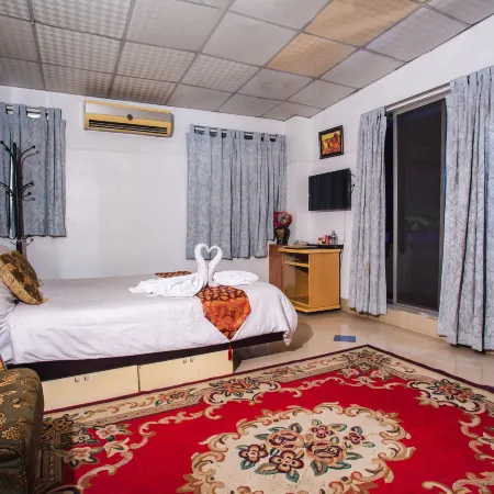Babylon Hotel & Serviced Apartment