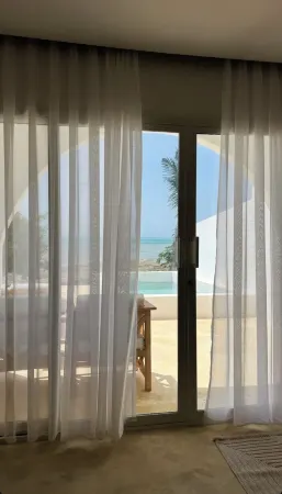 Le Saint Tropez Отели в г. Kaskazini A