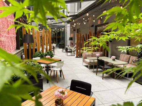 紐約諾瑪德怡思得飯店