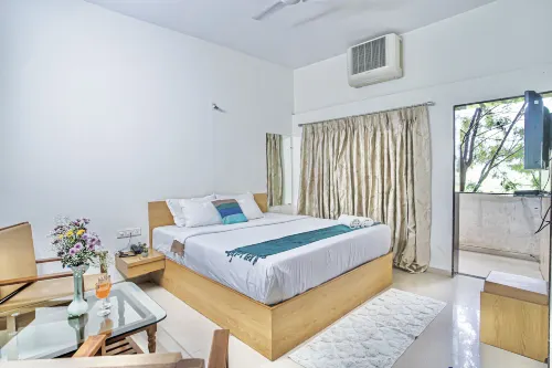 Rajasthani Rajwadi Hotel & Restaurant