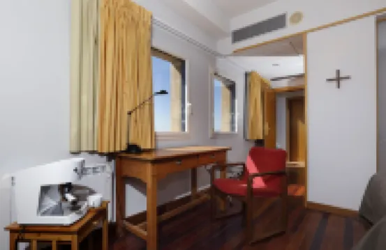 莫納斯提德樂斯阿弗蘭納斯酒店