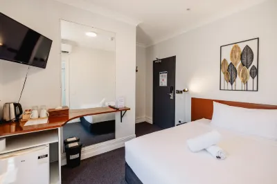 Newtown Cozy Stays Hotel di 