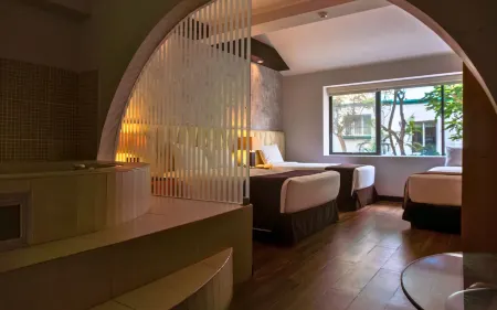 Hotel Ferré Miraflores Отели в г. Мирафлорес