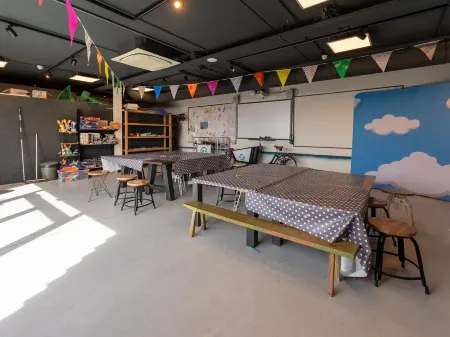 Beautiful Lodge With Hammock, Near the Beach