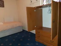 Phoenix Nights Guest House - Homestay