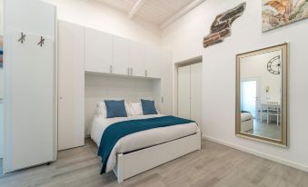 Modern Apartment at Via Carloni by Wonderful Italy