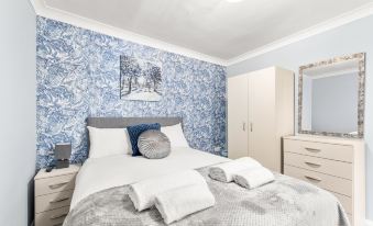 Town House Rooms