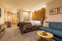 APLEND Lake Resort Hotels in Strbske Pleso