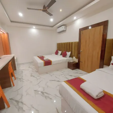 Hotel MJR - Free Pickup and Drop Temple, Sea Beach & Puri Railway Station