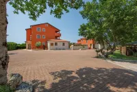 Rooms Natura Hotels in Općina Brtonigla