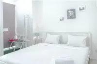 New Furnished Studio Apartment @ Woodland Park Residence Hotel dekat Green Terrace TMII