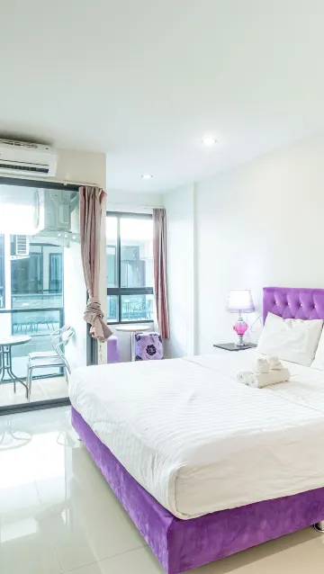 ห้องสแตนดาร์ด เตียงใหญ่ 1 เตียง