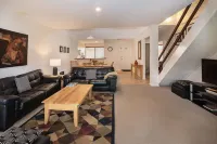 Bayshore Beachside Resort