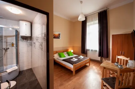 Station Aparthotel