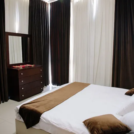 Madina Suites