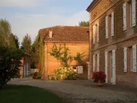Le Platane Hotel di Lauzerte