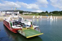 SeaSpray Cottage Hotels in Legmuckduff