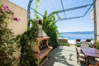 Snug Apartment in Celina with Swimming Pool