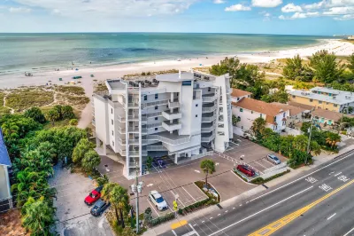Oceana 202 West