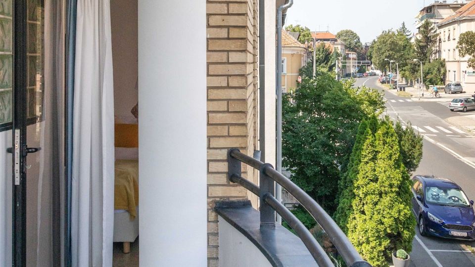 Beautiful and Cozy Studio Near City Center
