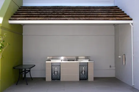 Albacore Apartments Отели в г. Меримбула