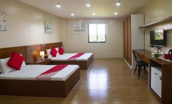 Super OYO 832 the Teepee Place Hostel & Residence Inn