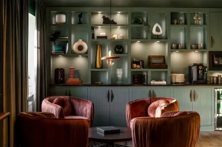 Xhotel Отели в г. Grangarde