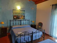 La Casetta B&B - Homestays
